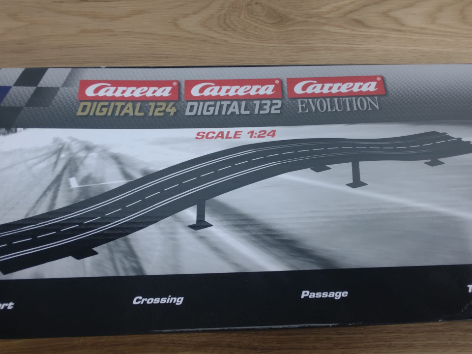 Carrera Digital Überfahrt, Neu OVP!